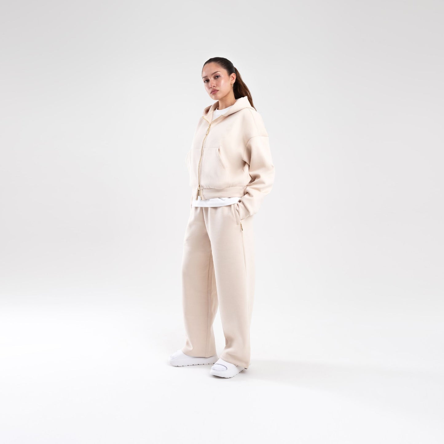 CREAM SCUBA STRAIGHT LEG JOGGER