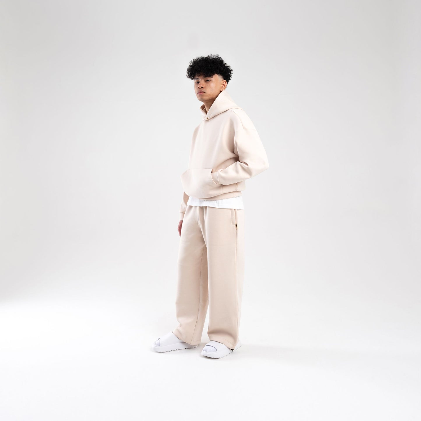 CREAM SCUBA BOXY PULLOVER HOODIE
