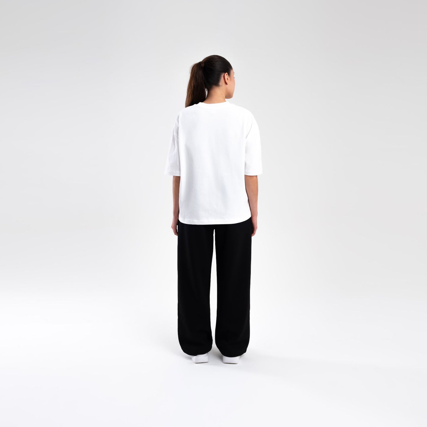 WHITE BOXY HEAVYWEIGHT T-SHIRT