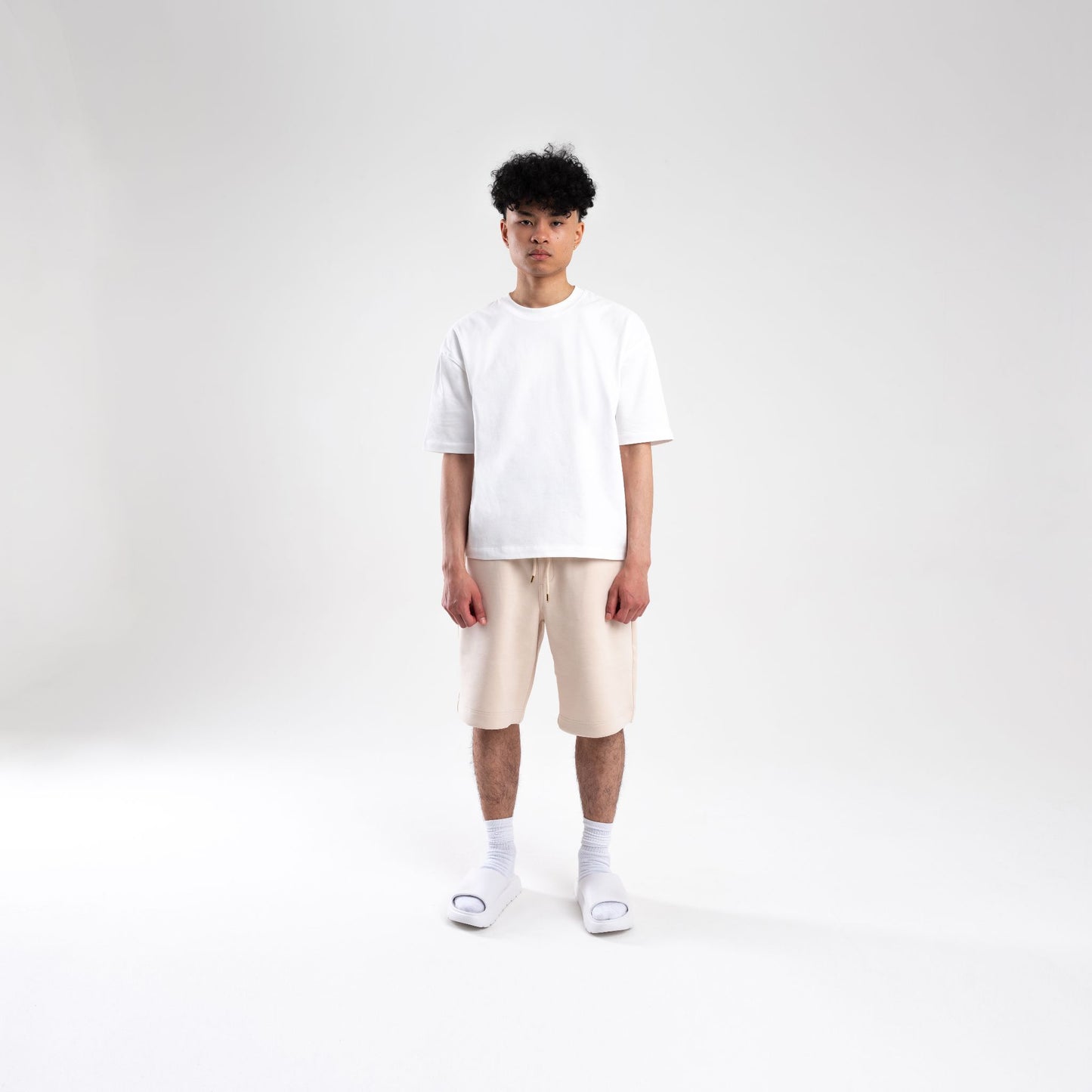 CREAM SCUBA SHORTS