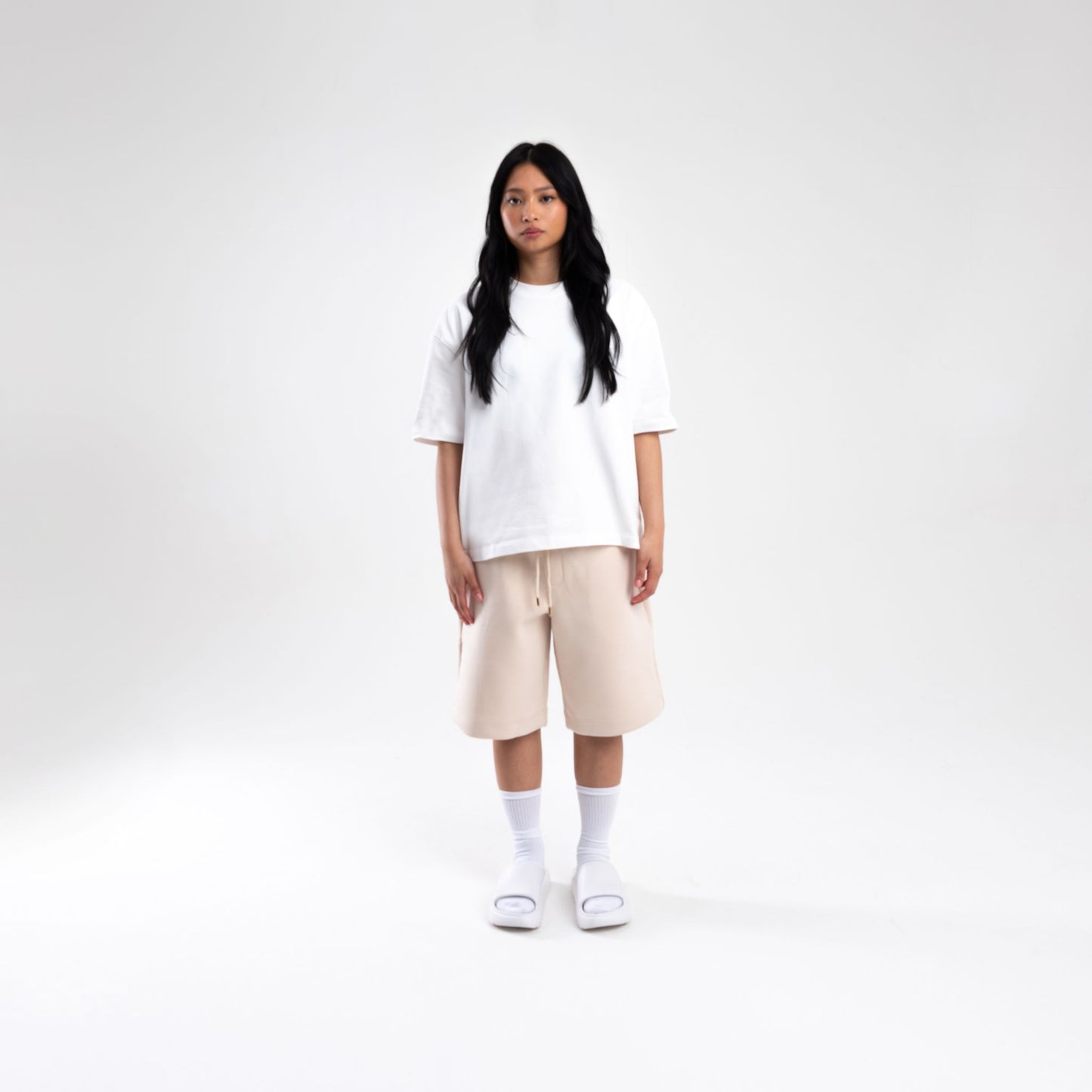 CREAM SCUBA SHORTS