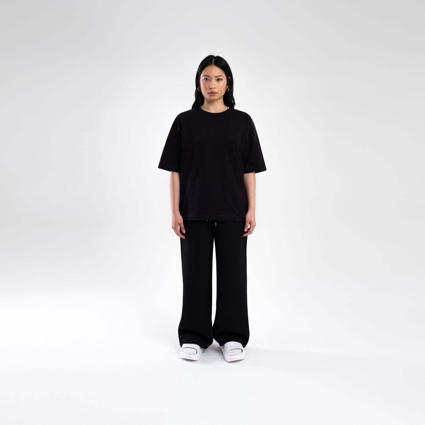 BLACK OVERSIZE HEAVWEIGHT T-SHIRT